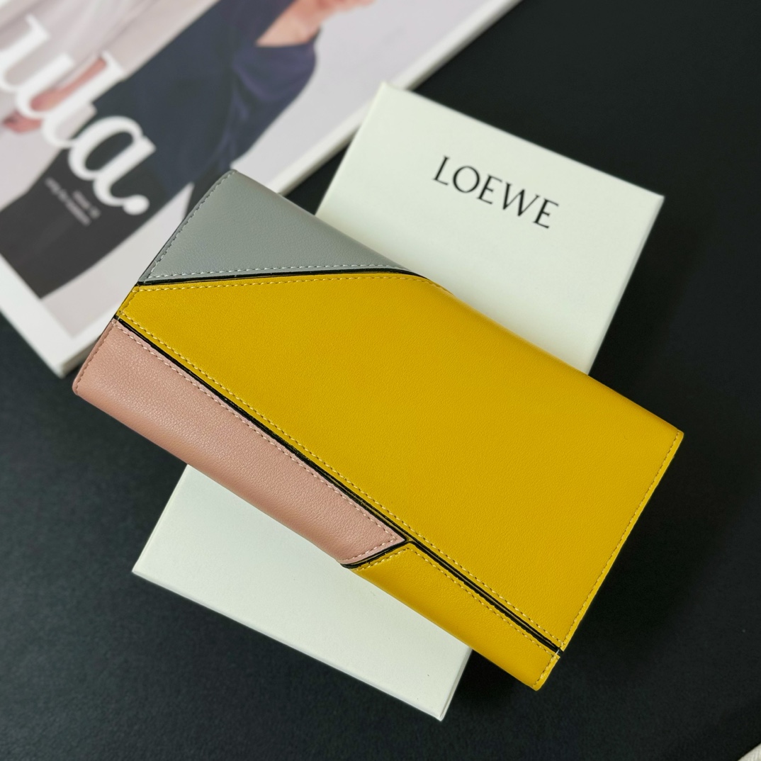 お得品‼ロエベ財布 イメージスーパーコピー レザー 牛革 シンプル 長財布 おしゃれ イエロー_3