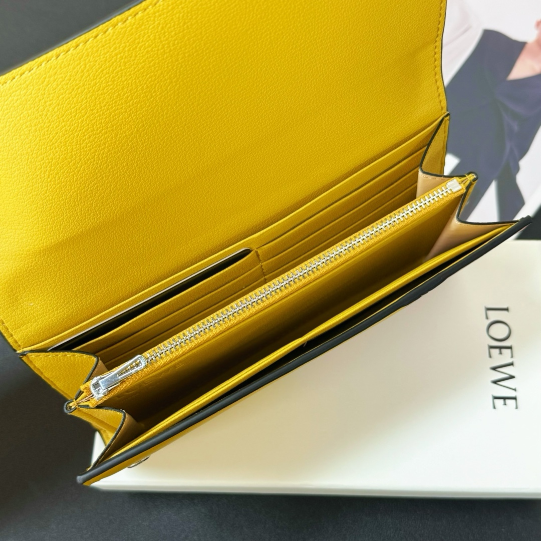 お得品‼ロエベ財布 イメージスーパーコピー レザー 牛革 シンプル 長財布 おしゃれ イエロー_6