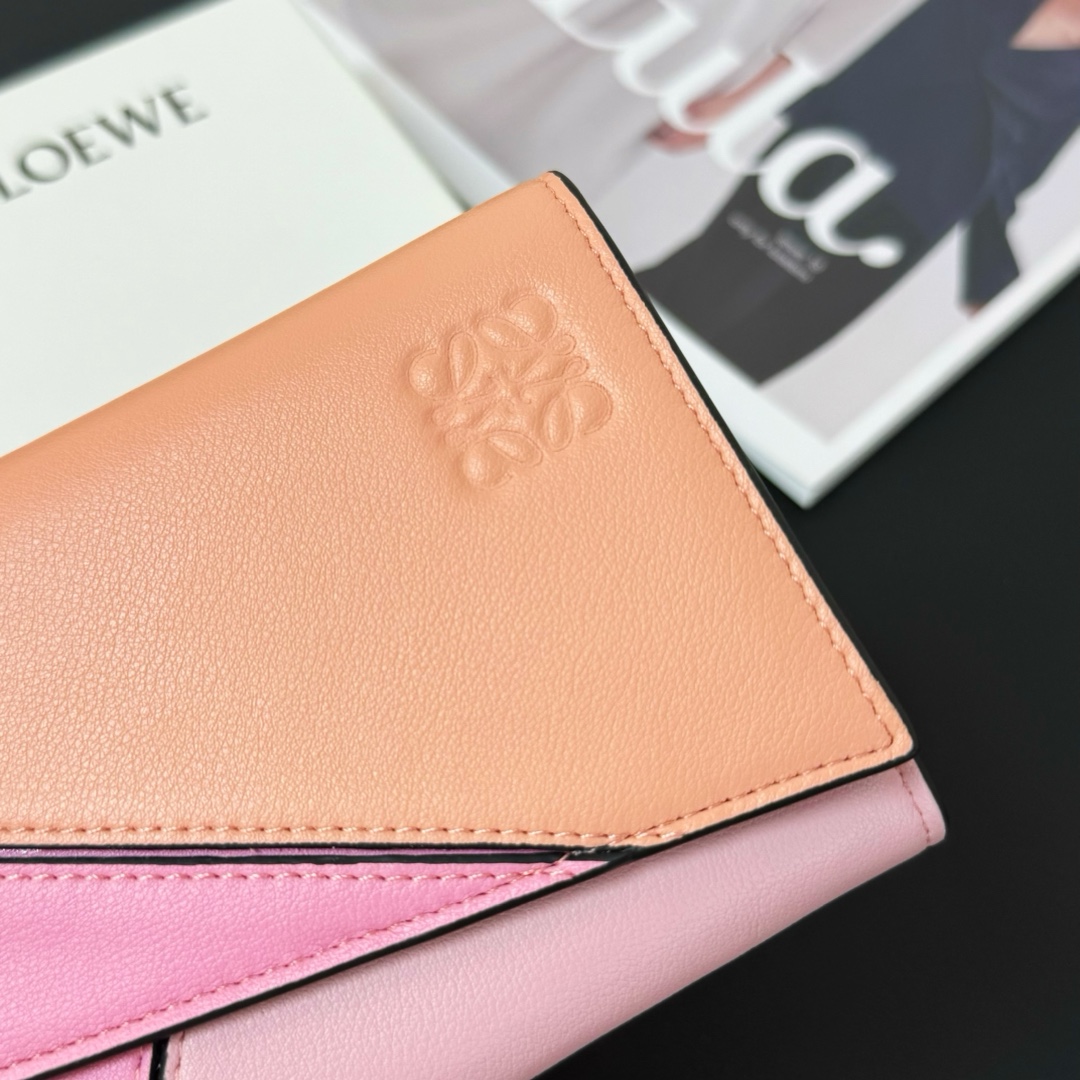お得品‼ロエベ財布 色偽物 レザー 牛革 シンプル 長財布 おしゃれ ピンク_4