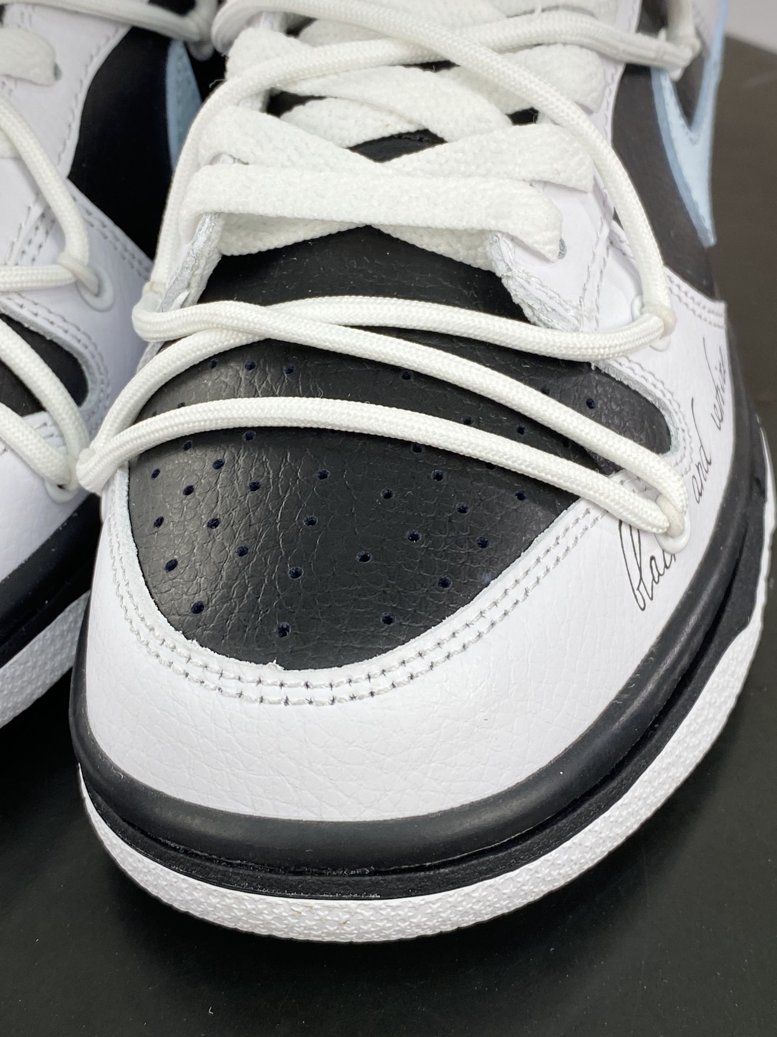 nike スニーカー レディーススーパーコピー カジュアルシューズ 運動 ランニング FD9064-011 ブラック_6