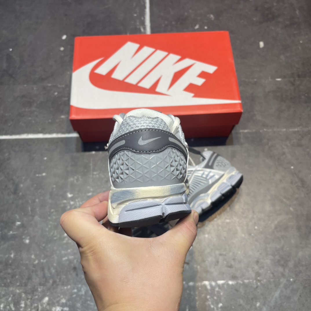 nike 厚底 スニーカースーパーコピー カジュアル 運動シューズ ランニング FD9919 001LFZ グレー_9