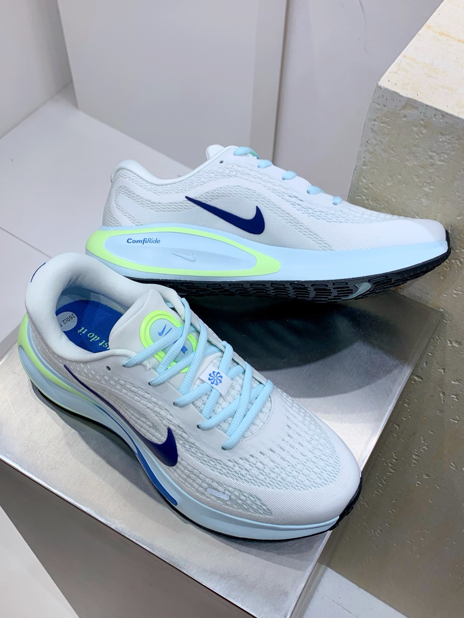 nike レディース スニーカースーパーコピー カジュアル Journey Run 運動シューズ ランニング ホワイト_8