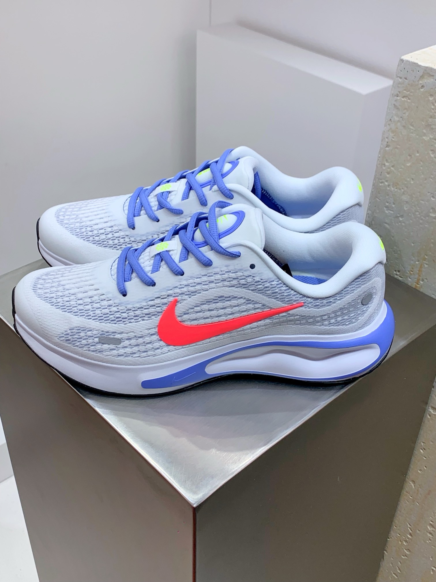 nike キッズ スニーカースーパーコピー ハンサム カジュアル 運動シューズ ランニング ブルー_9