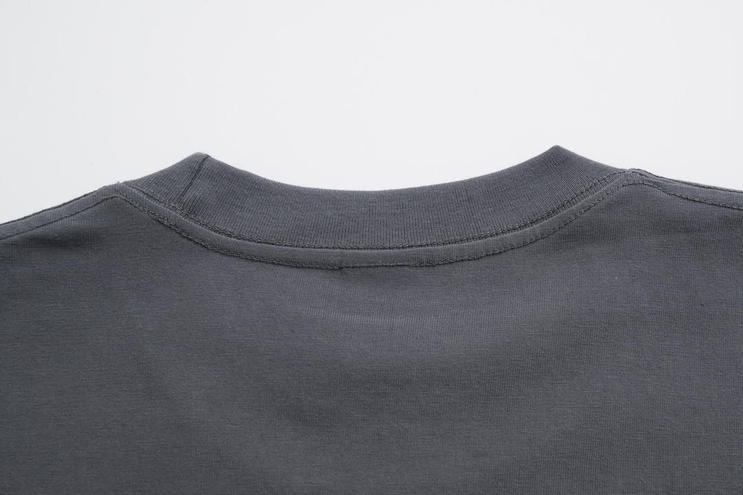 ヴェルサーチtシャツレディーススーパーコピー トップス 綿100% 半袖 男女兼用 プリント グレー_7