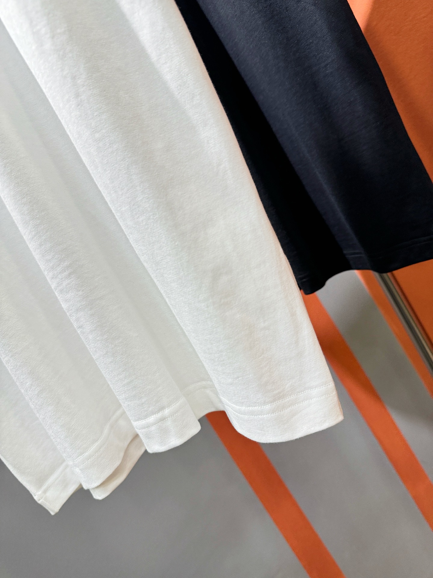 ヴェルサーチ アウトレット tシャツ激安通販 トップス 綿100% 半袖 ゆったり 男女兼用 プリント ホワイト_6