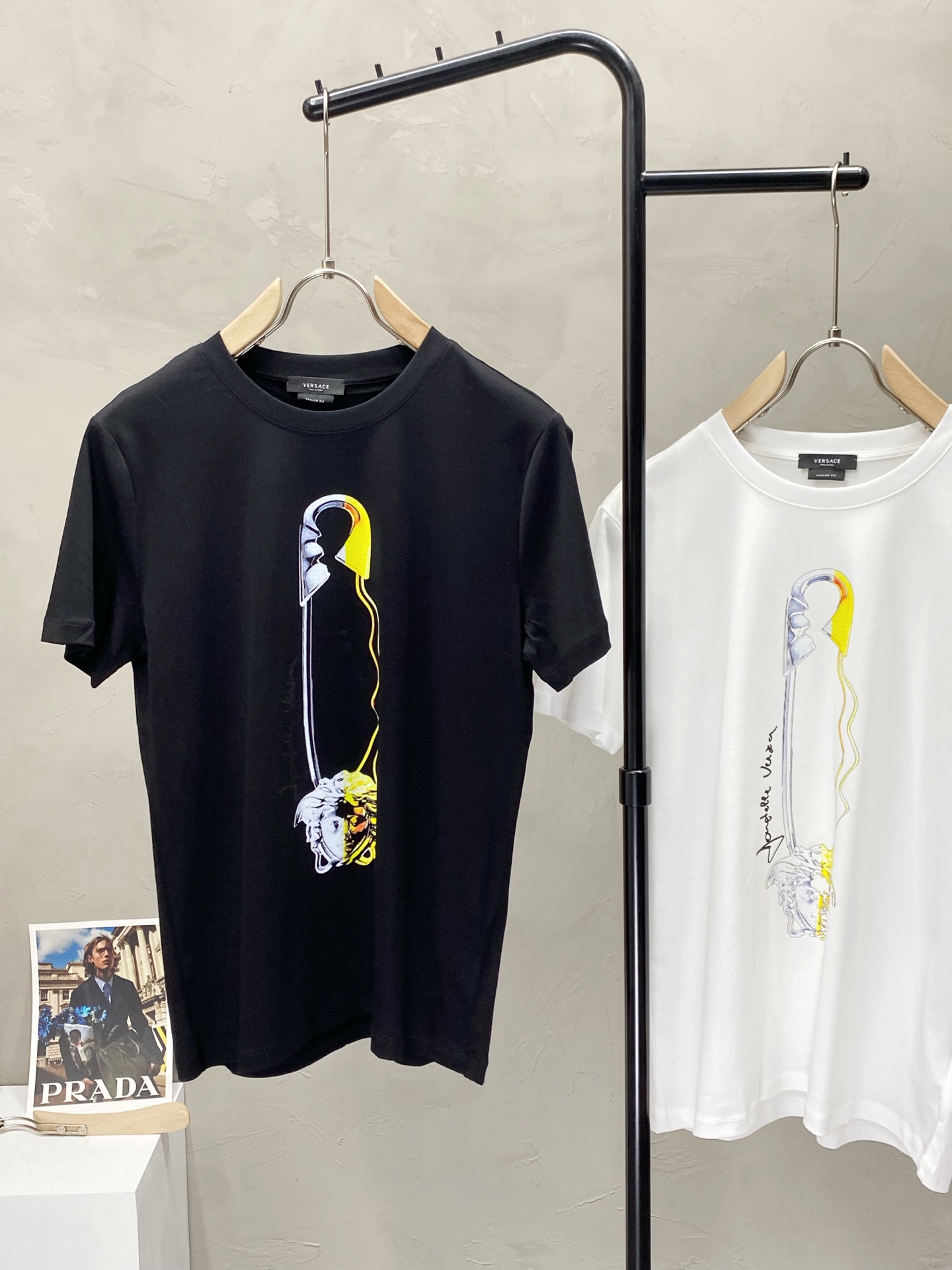 ヴェルサーチティシャツスーパーコピー トップス 綿100% 半袖Ｔシャツ ゆったり 男女兼用 多色可選_3