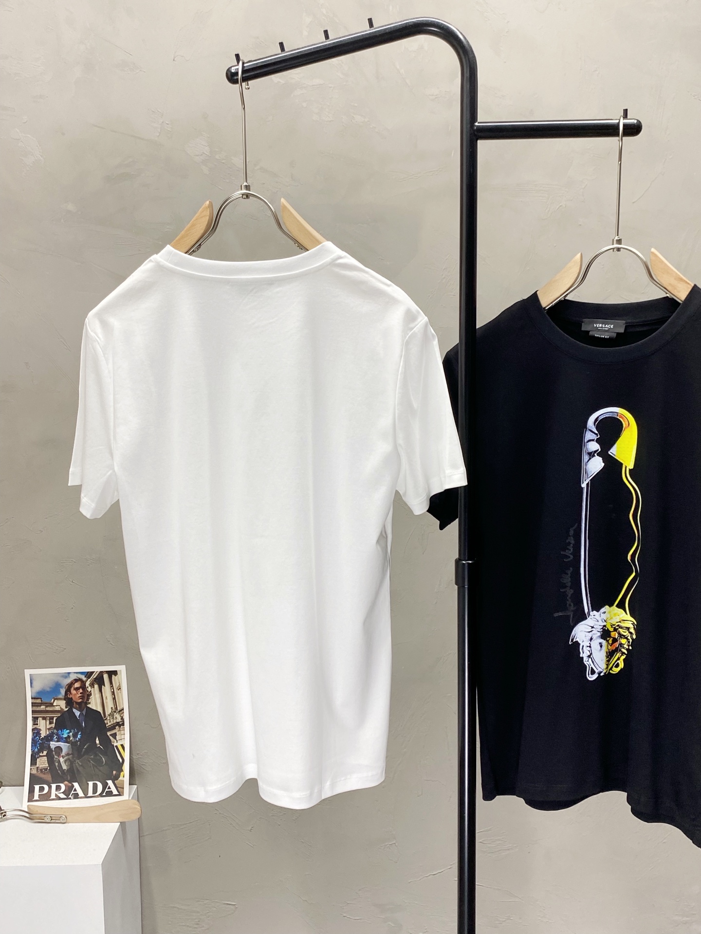 ヴェルサーチティシャツスーパーコピー トップス 綿100% 半袖Ｔシャツ ゆったり 男女兼用 多色可選_4