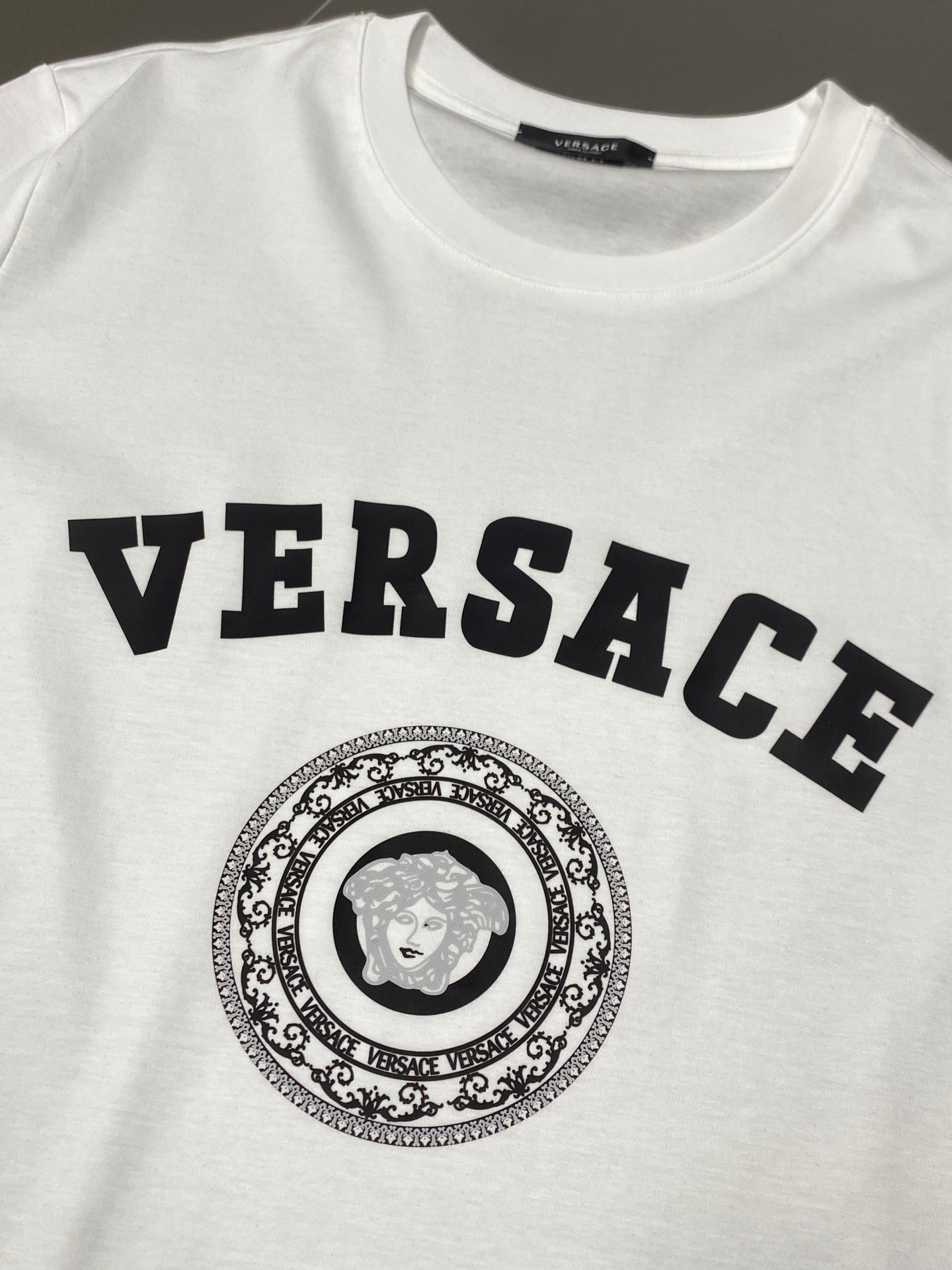 ヴェルサーチコレクション tシャツコピー トップス 綿100% 半袖Ｔシャツ ゆったり プリント  多色可選_7