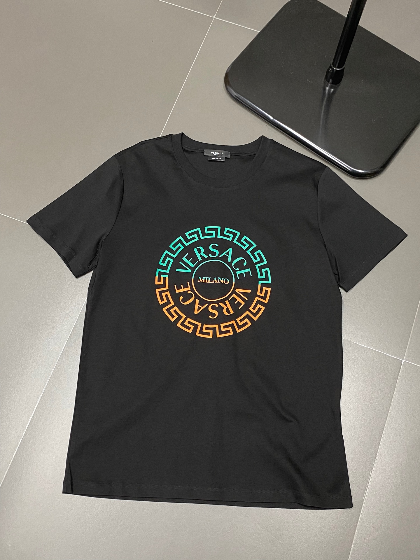 最新到着‼ヴェルサーチ tシャツ 楽天偽物 トップス 綿100% 半袖Ｔシャツ ゆったり プリント  多色可選_5