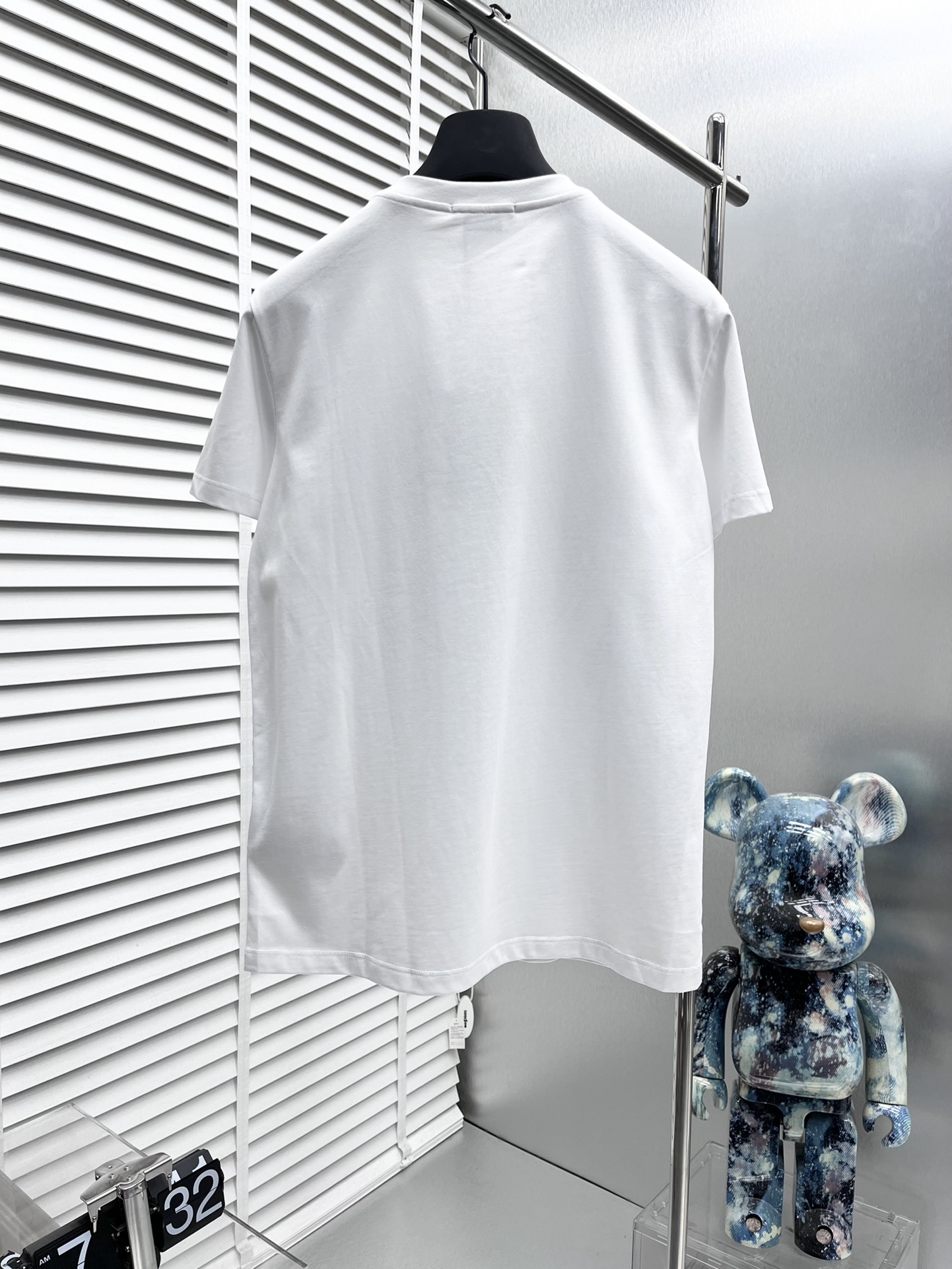 ヴェルサーチ tシャツ レディースＮ級品 トップス 綿100% 半袖Ｔシャツ ゆったり プリント  ホワイト_2
