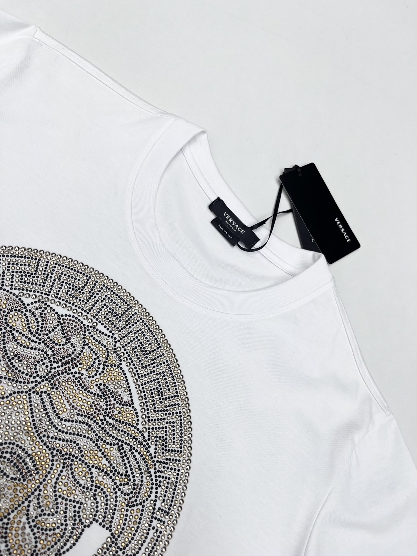ヴェルサーチ tシャツ レディースＮ級品 トップス 綿100% 半袖Ｔシャツ ゆったり プリント  ホワイト_3