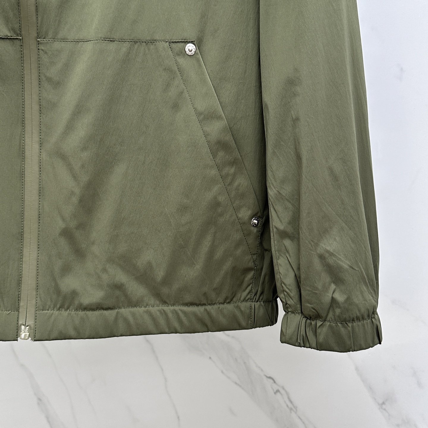 プラダ アウター メンズスーパーコピー ジャケット 防風 トップス フード付き メンズ 軽量 登山 グリーン_5