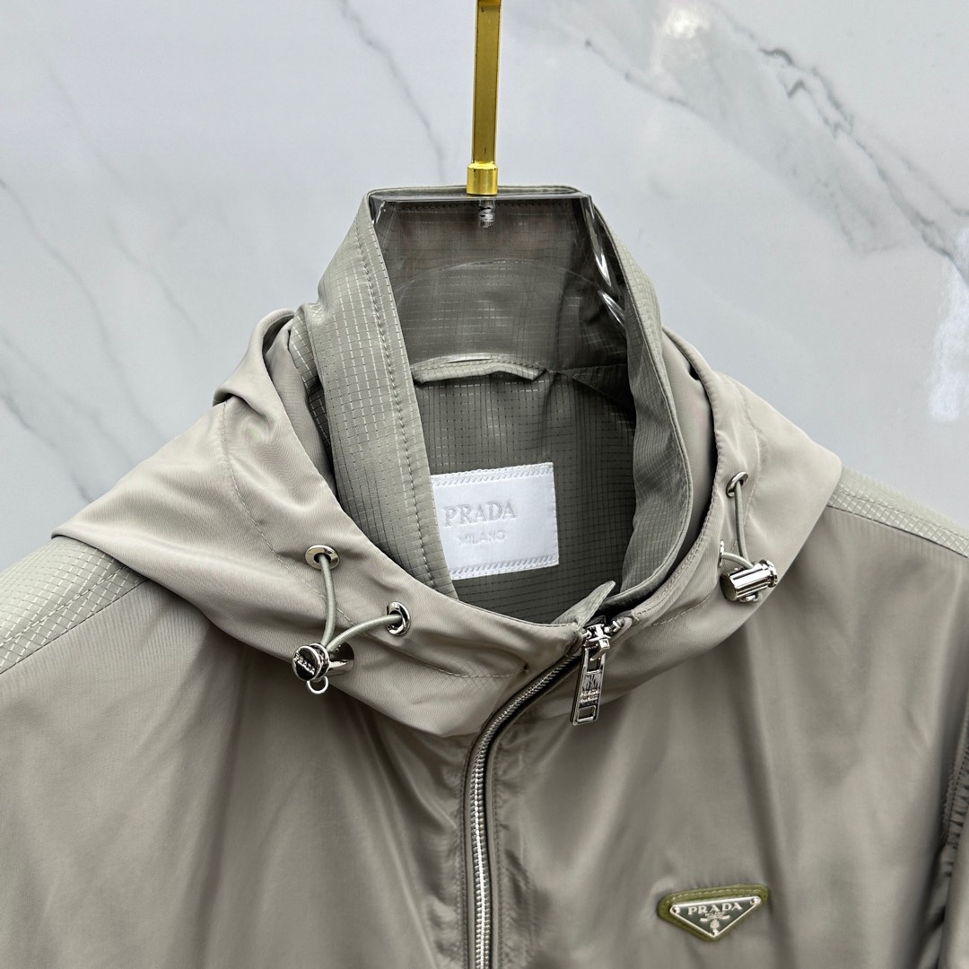 魅力的な prada ジャケット nissyコピー  アウター 防風 トップス フード付き メンズ 軽量 登山 グレー_3