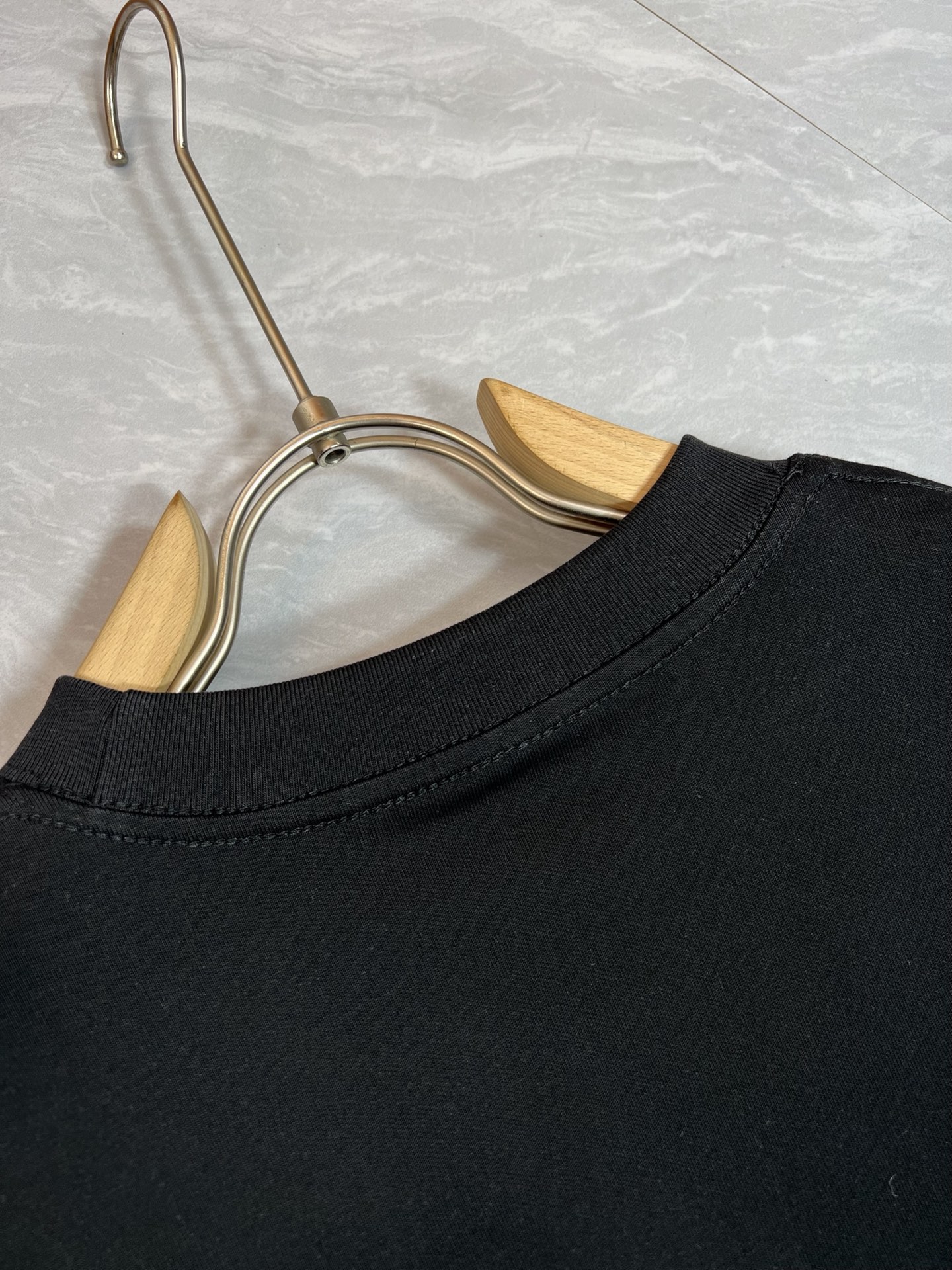 prada t シャツ メンズコピー トップス 短袖Ｔシャツ 柔らかい 純綿 プリント 上質商品 ブラック_7