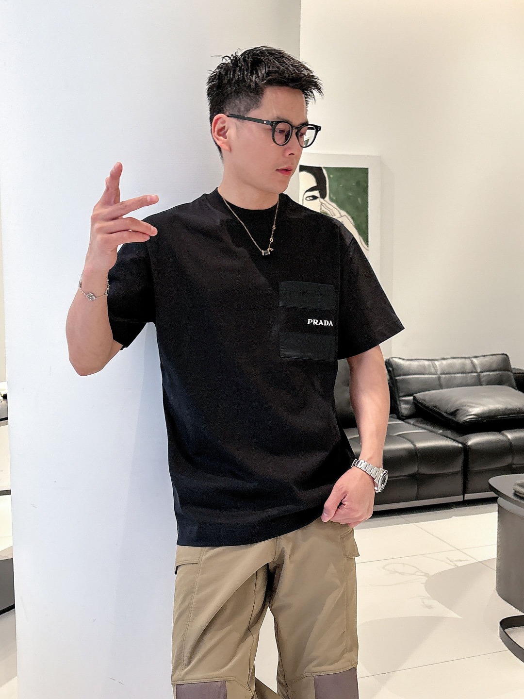 爆買いできる t シャツ pradaコピー トップス 短袖Ｔシャツ 純綿 プリント 柔軟 シンプル ブラック_3