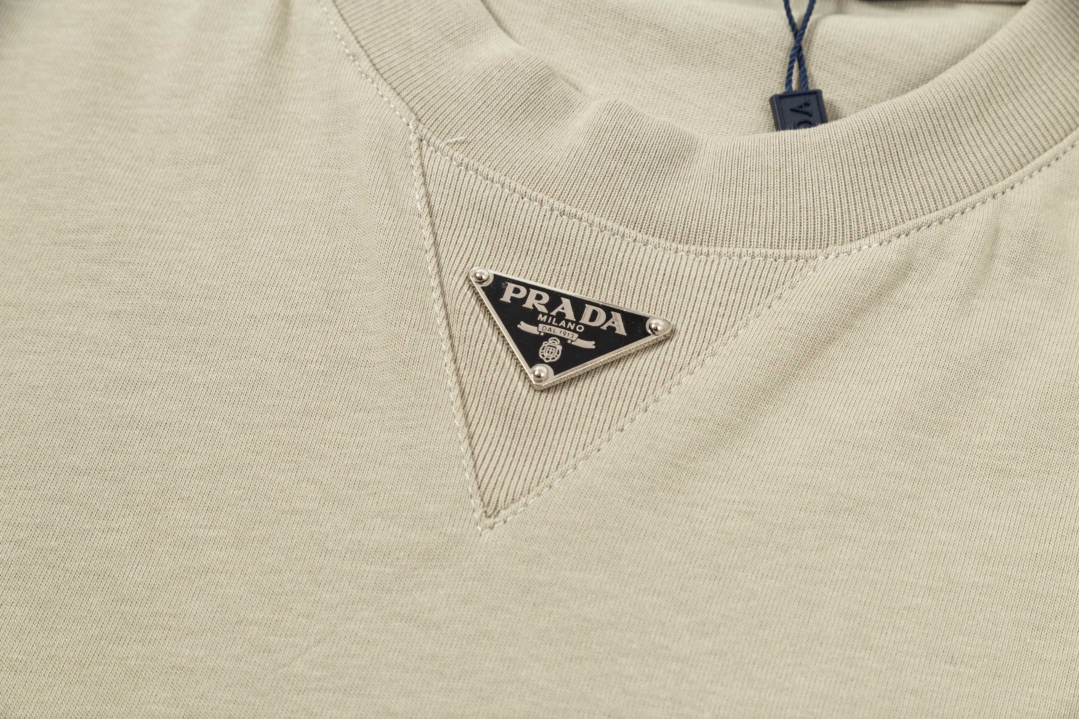 プラダ t シャツ 値段スーパーコピー 人気定番 トップス 短袖Ｔシャツ 純綿 シンプル グレー_6