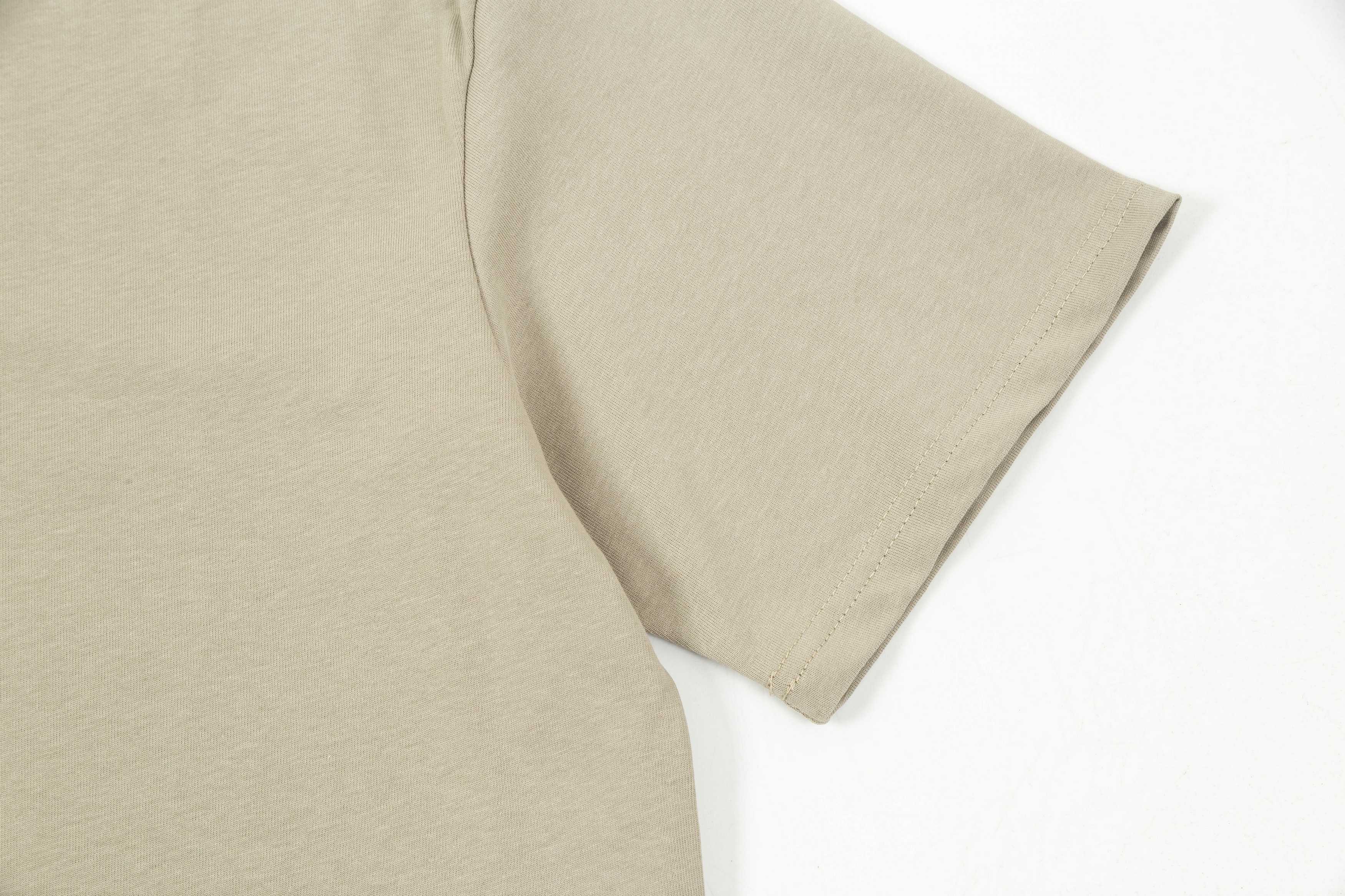 プラダ t シャツ 値段スーパーコピー 人気定番 トップス 短袖Ｔシャツ 純綿 シンプル グレー_7
