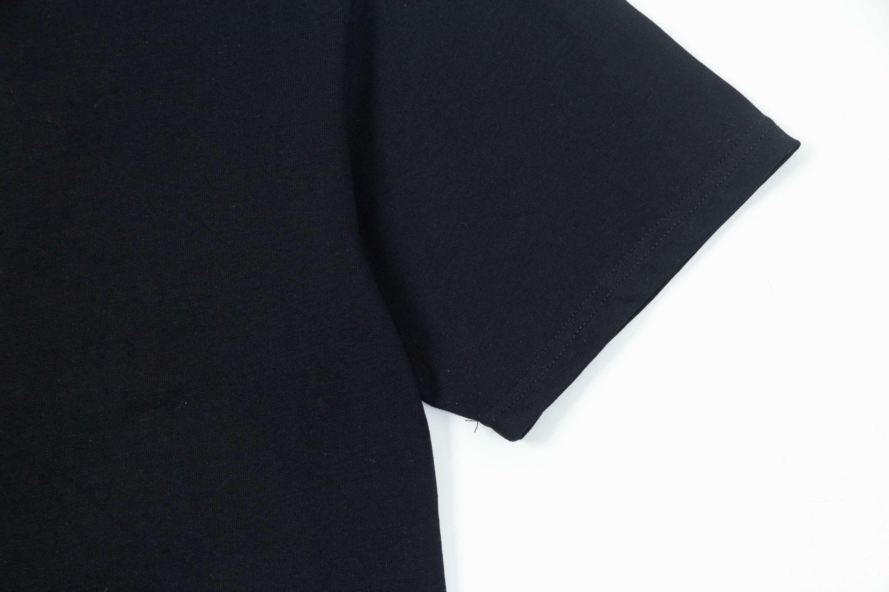 プラダ t シャツ 黒偽物 人気定番 トップス 短袖Ｔシャツ 純綿 シンプル ブラック_5