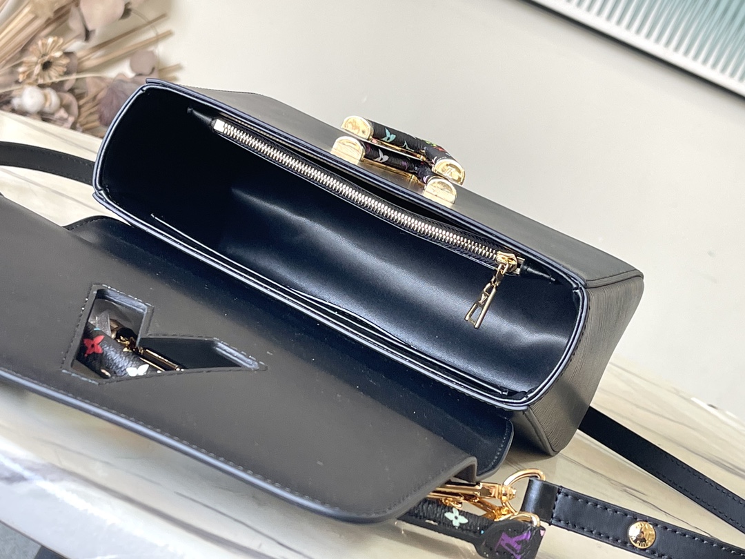 ヴィトン バッグアルマコピー 斜め掛けバッグ 本革 レザー 優雅 ハンドバッグ M13243 ブラック_8