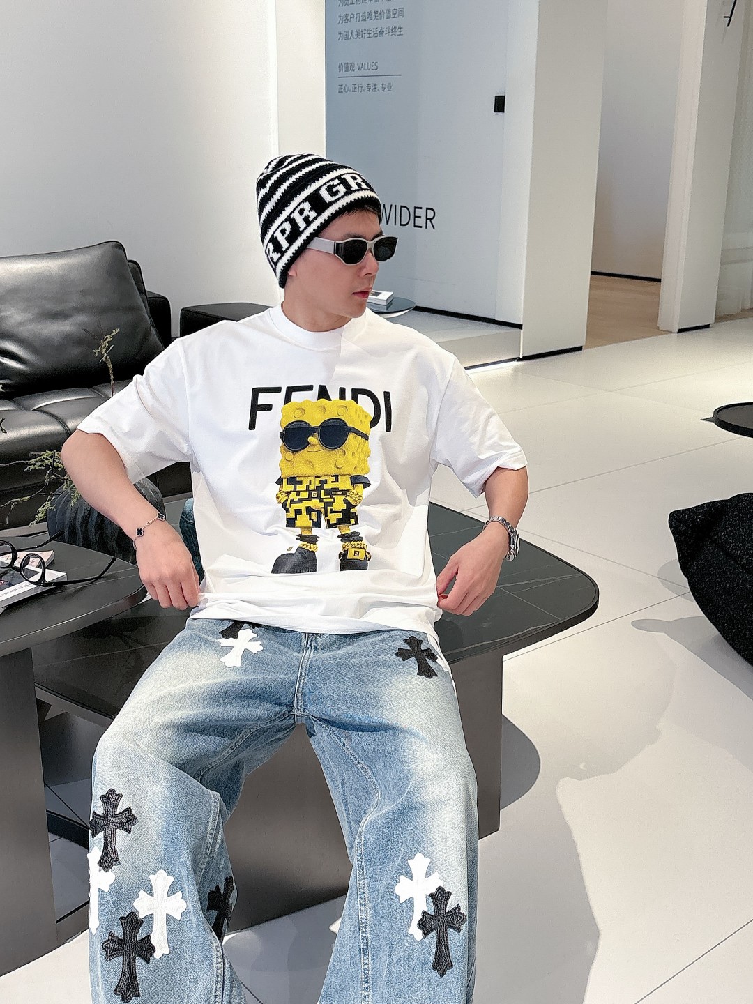 お買い得品 fendi ロング t シャツコピー 夏服 シンプル  純綿 トップス プリント 柔らかい ホワイト_1