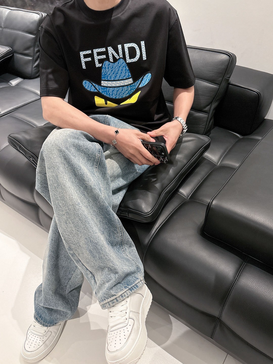 fendi ワイシャツ メンズスーパーコピー 夏服 シンプル  純綿Tシャツ トップス プリント 柔軟 ブラック_3