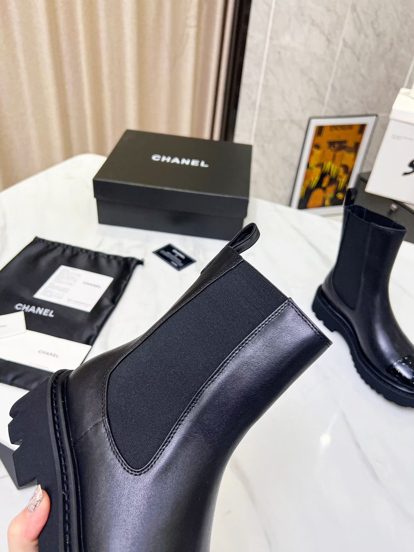 シャネルシューズサイズコピー ハイカット 厚底 ブーツ 防寒 軽量 ブラック_7