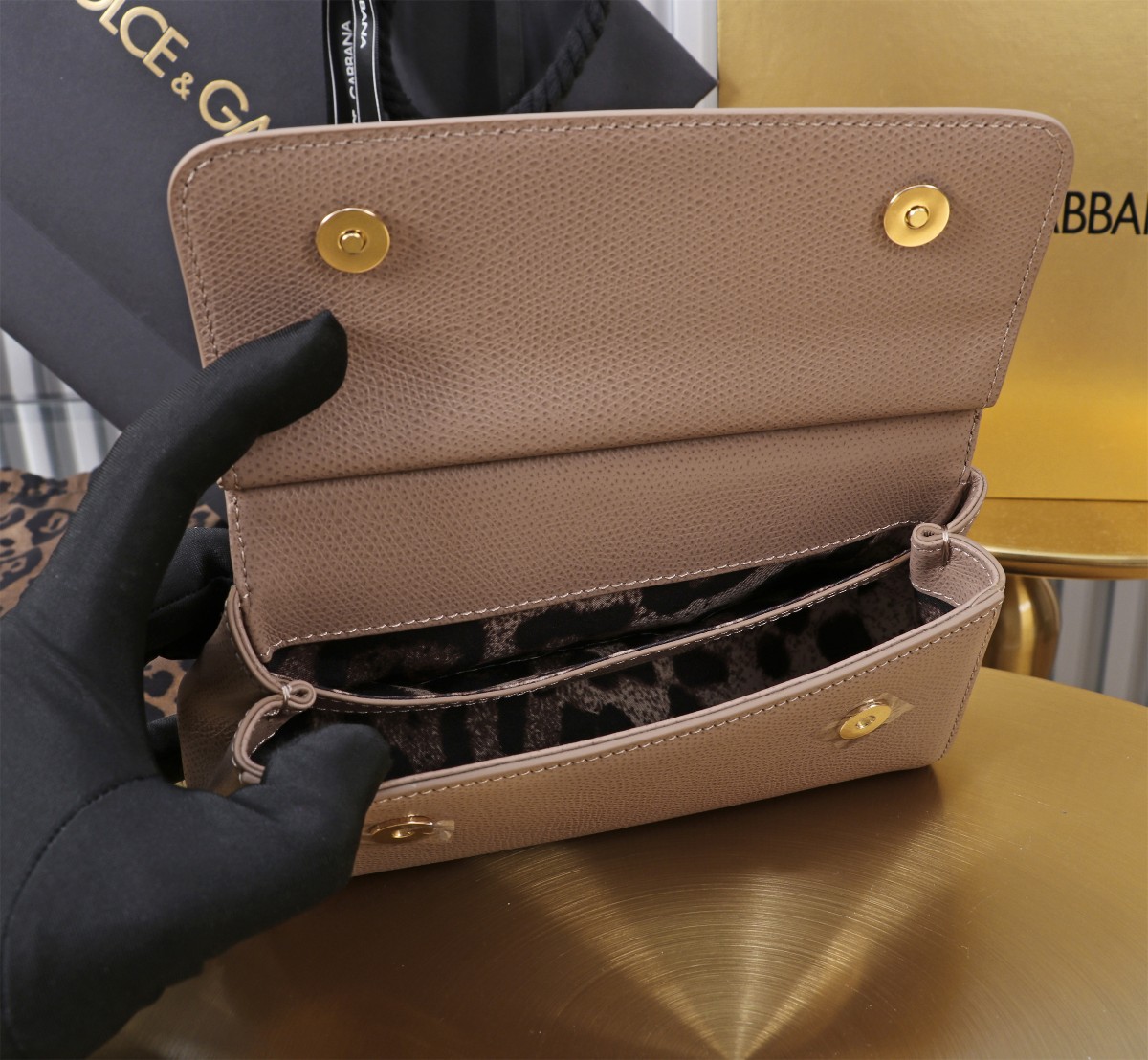 D＆G ドルチェ & ガッバーナ バッグ偽物 牛革 レザー 斜め掛け ハンドバッグ 優雅レディ ピンク_5