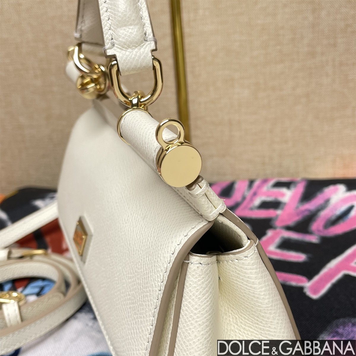 dolce&gabbana カバンスーパーコピー 品質保証 牛革 レザー 斜め掛け ハンドバッグ 日常用 ホワイト_5