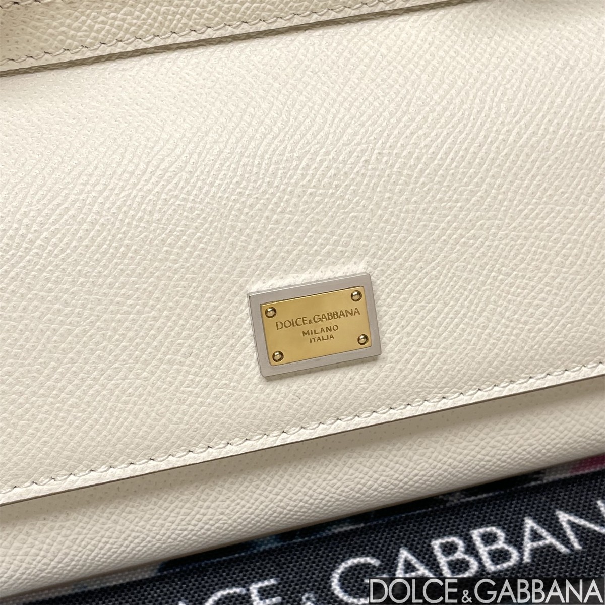 dolce&gabbana カバンスーパーコピー 品質保証 牛革 レザー 斜め掛け ハンドバッグ 日常用 ホワイト_7