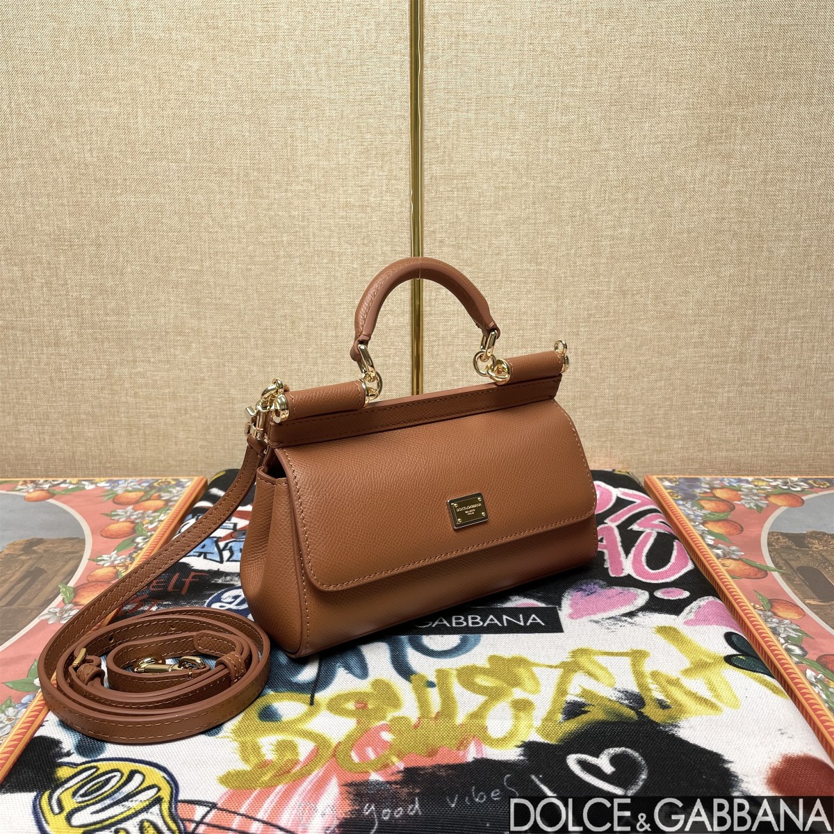 D&G シシリー バッグスーパーコピー 品質保証 本革 レザー 斜め掛け ハンドバッグ 通勤 ブラウン_2
