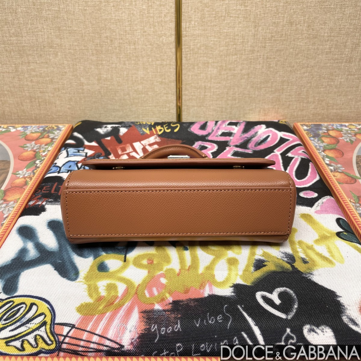 D&G シシリー バッグスーパーコピー 品質保証 本革 レザー 斜め掛け ハンドバッグ 通勤 ブラウン_4