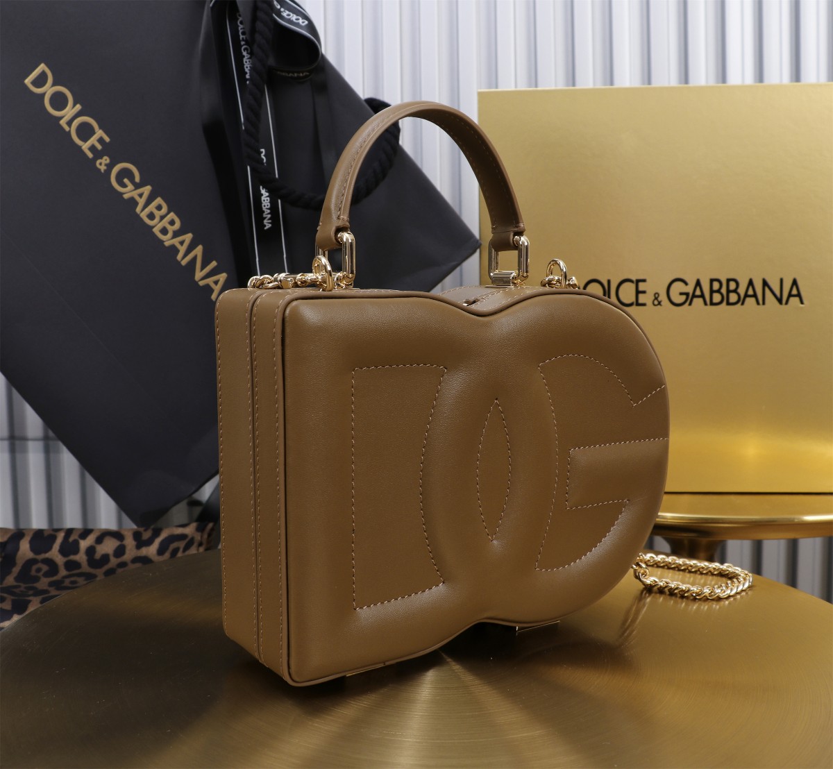 D&G ドルチェ & ガッバーナ ビジネス バッグＮ級品 斜め掛けバッグ 優雅 ハンドバッグ 6405#BOX カーキ色_1
