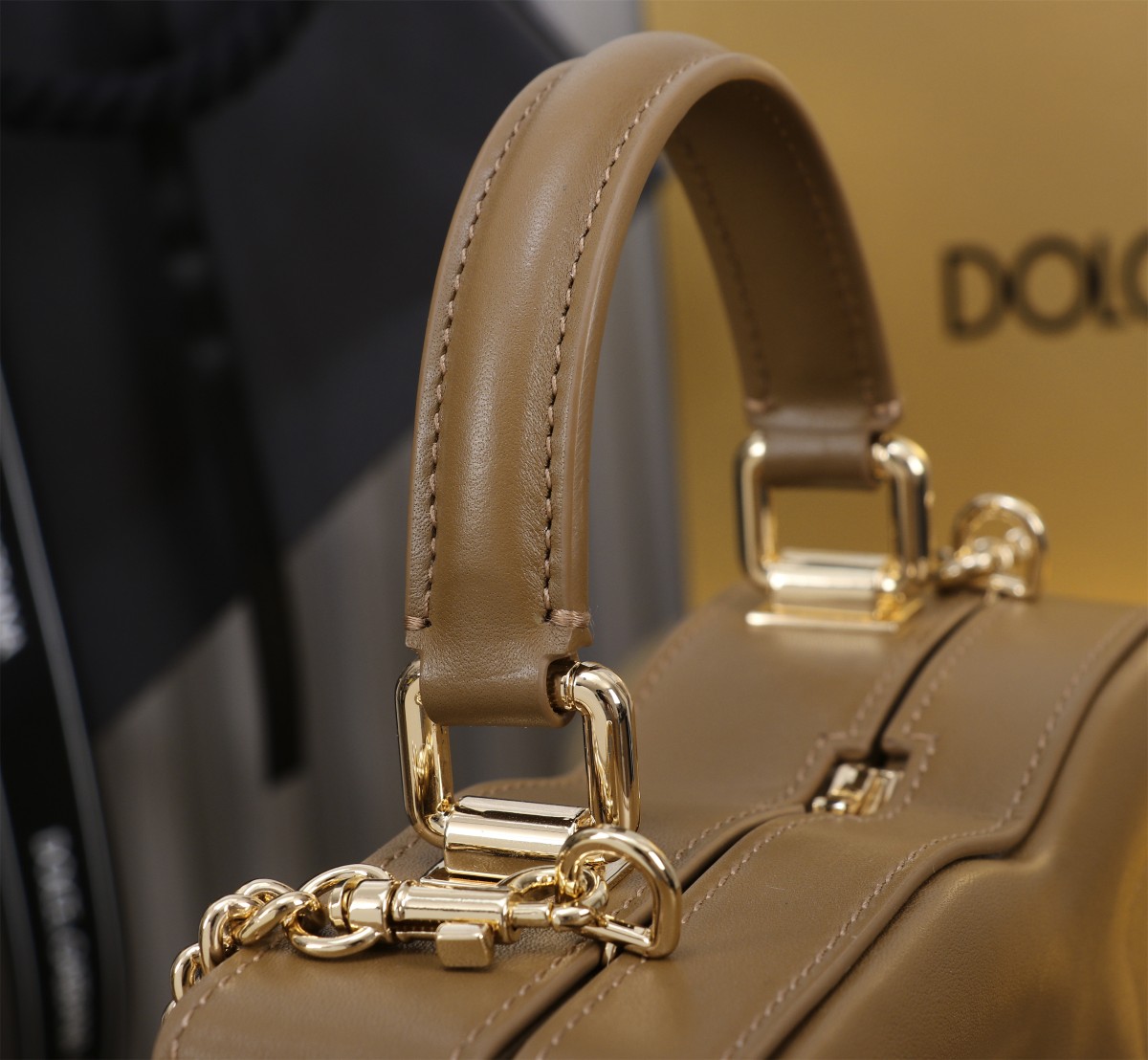 D&G ドルチェ & ガッバーナ ビジネス バッグＮ級品 斜め掛けバッグ 優雅 ハンドバッグ 6405#BOX カーキ色_7
