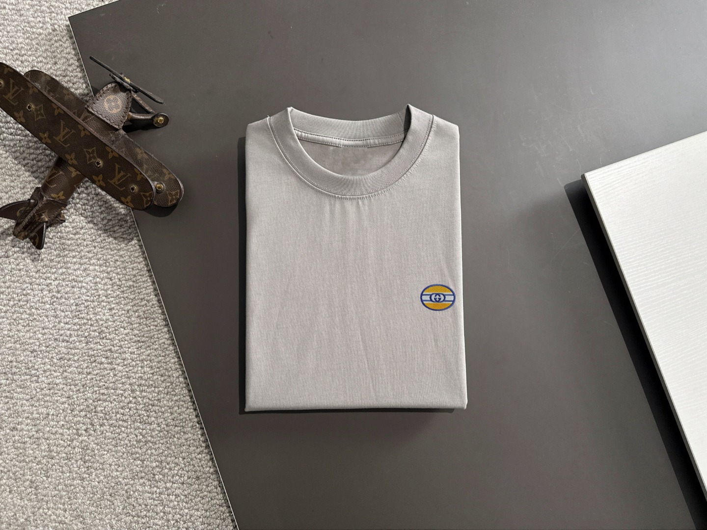 超激得価格 gucci t シャツ ドナルドコピー 綿 高品質 トップス プリント ゆったり 半袖 グレー_2
