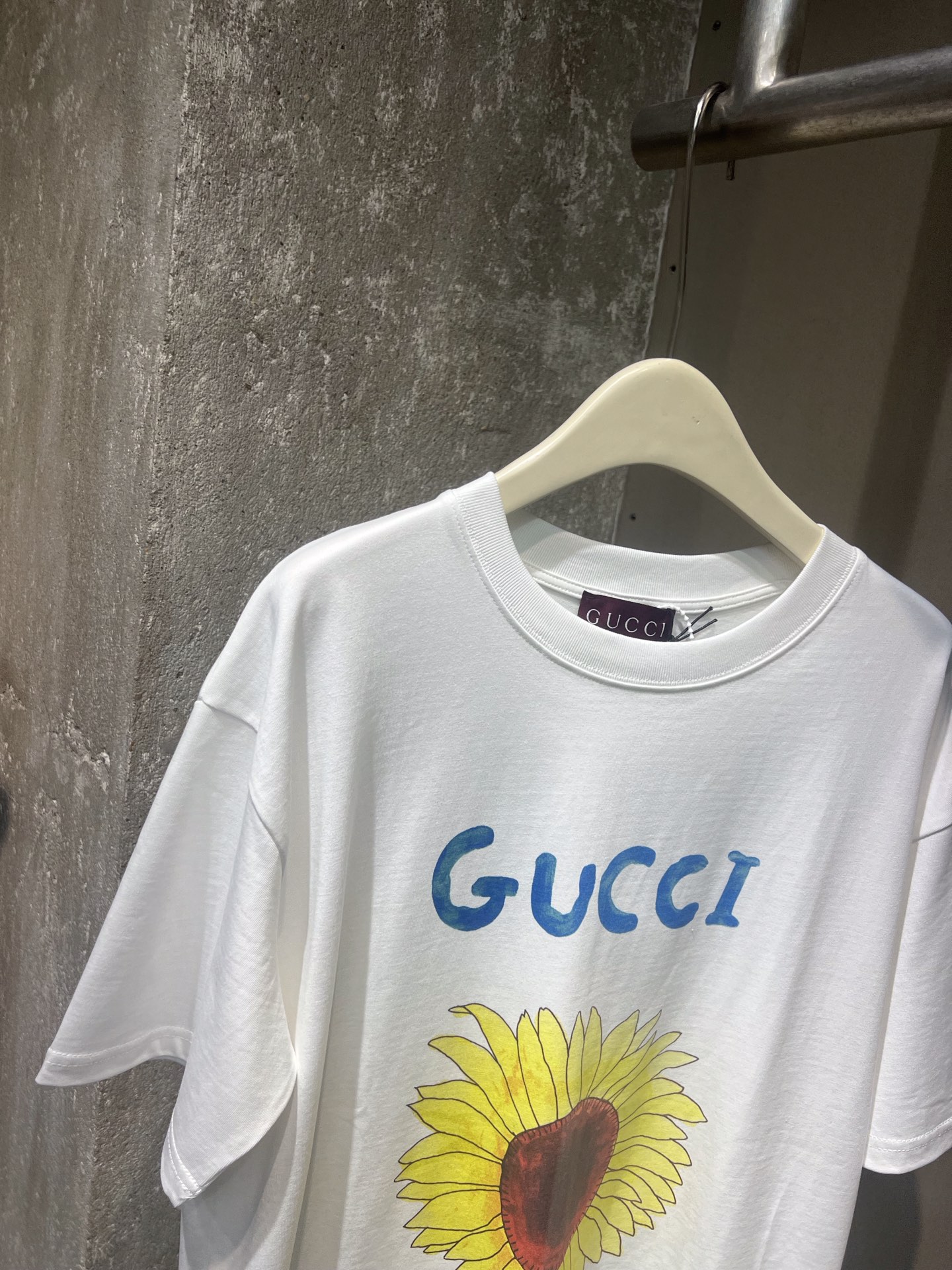 gucci クマ t シャツスーパーコピー ゆったり プリント 100%綿 短袖 トップス 男女兼用 ホワイト_2