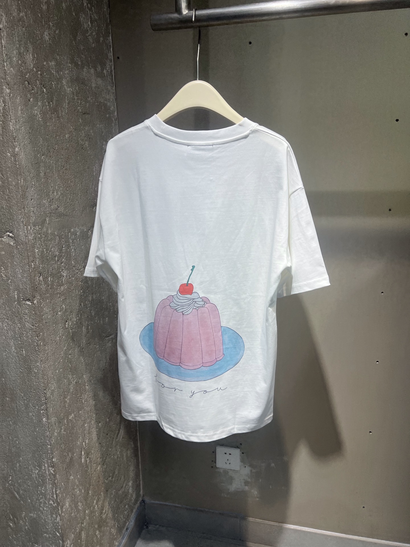 最新の2025年 gucci ば な にゃ t シャツコピー ゆったり プリント 100%綿 短袖 トップス 男女兼用 ホワイト_8