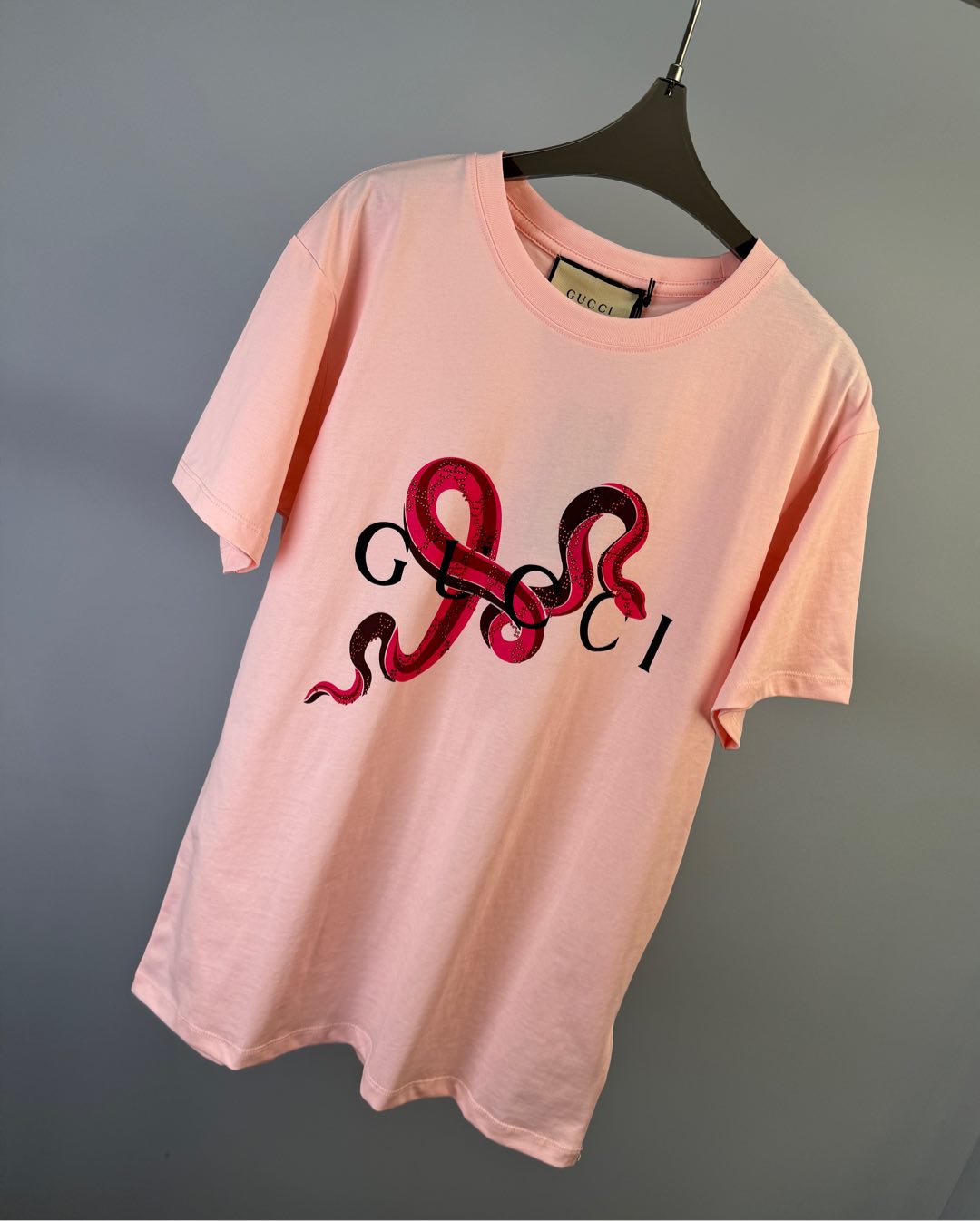 gucci アディダス t シャツ偽物 ゆったり 蛇プリント 100%綿 短袖 トップス 男女兼用 ピンク_4