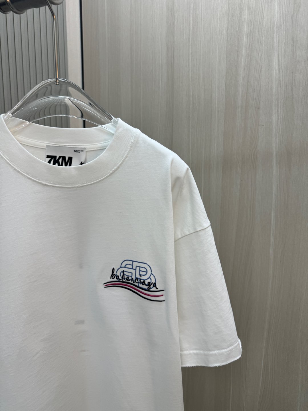 バレンシアガ 半袖シャツ激安通販 トップス プリント 純綿tシャツ ゆったり 男女兼用 ホワイト_3
