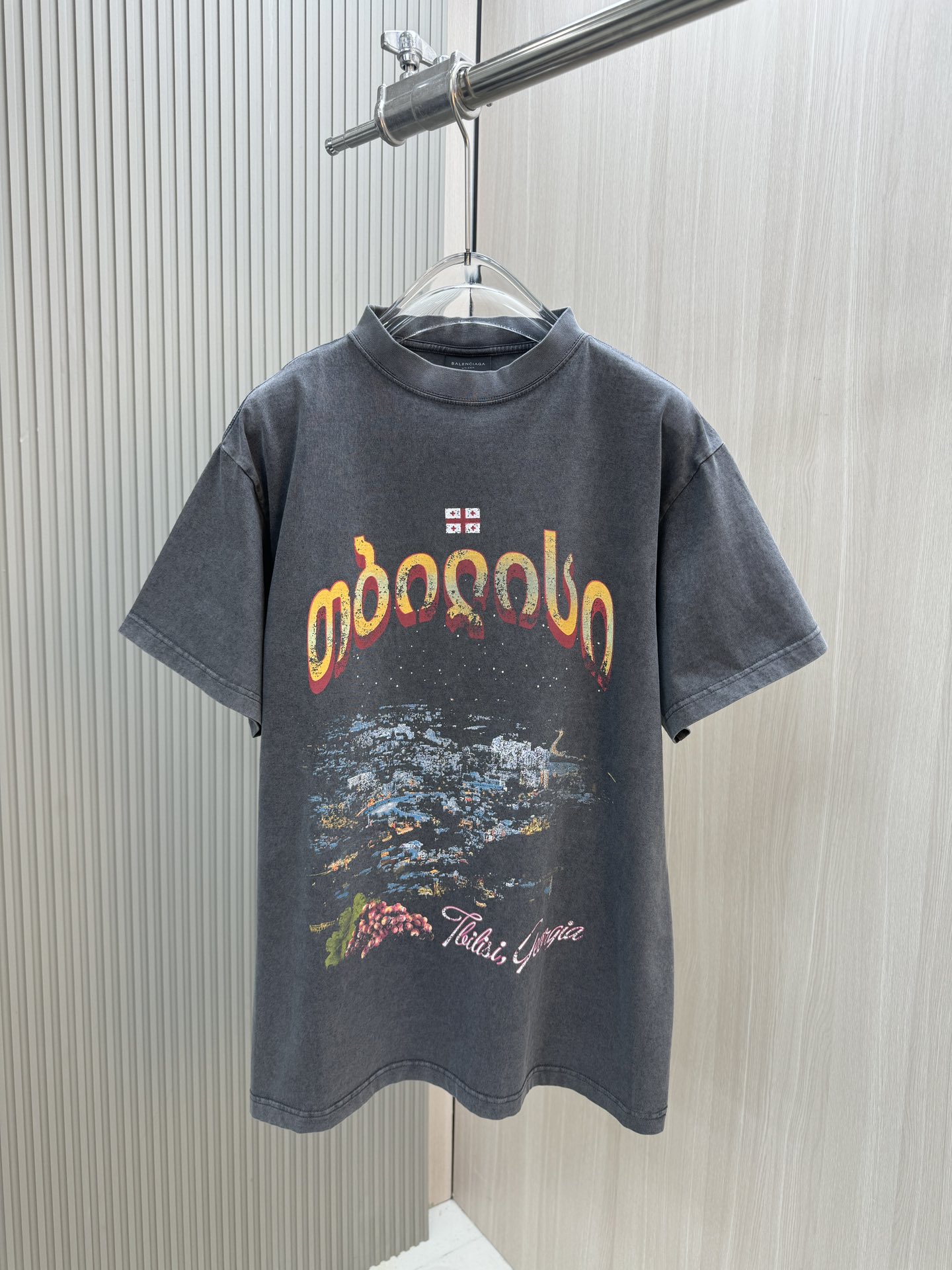 バレンシアガ レディース tシャツ偽物 トップス プリント 100％綿 短袖 ゆったり ブラック_1