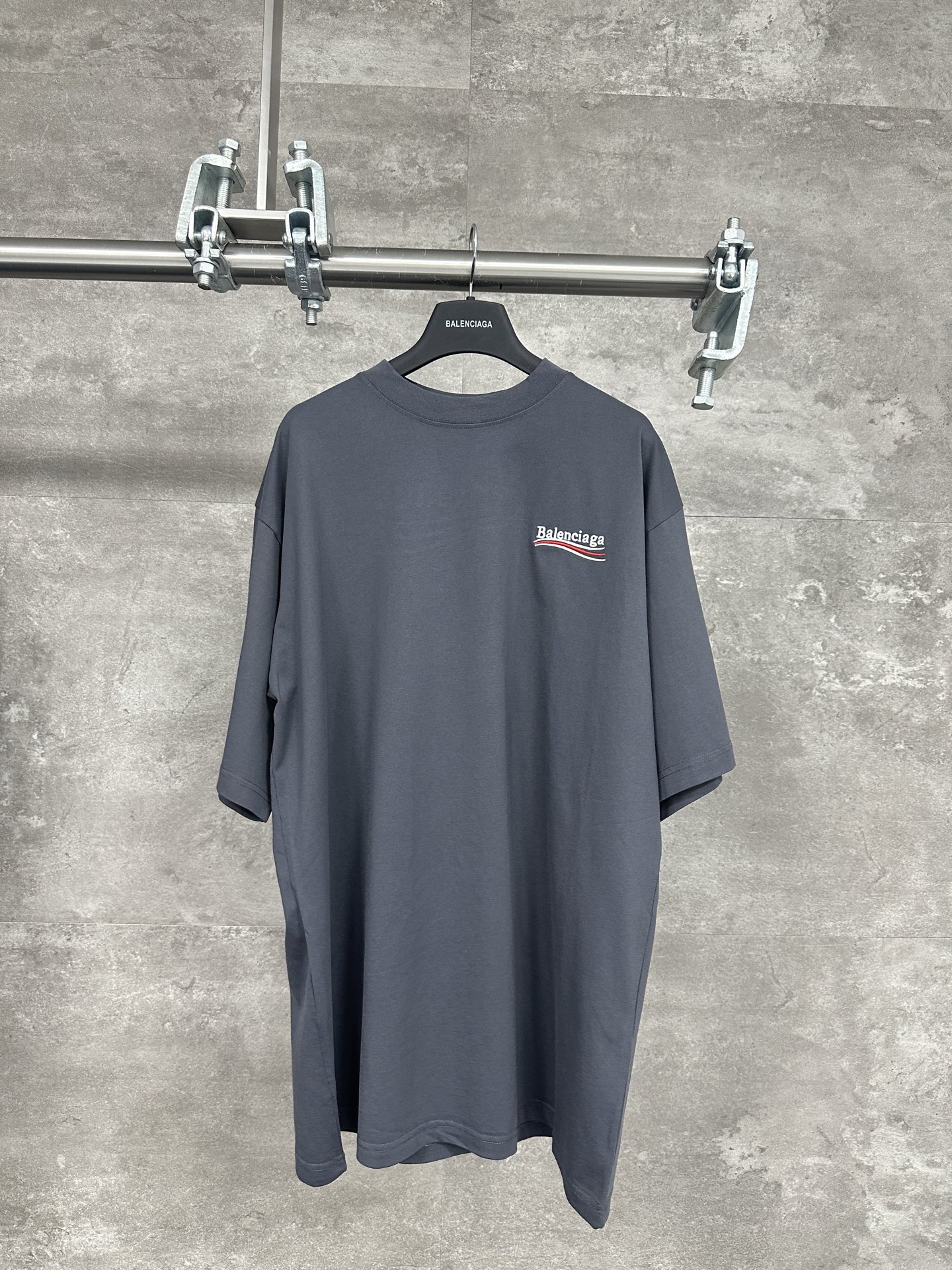 balenciaga トップス偽物 Ｔシャツ ロゴプリント 100％綿 短袖 ゆったり グレー_1