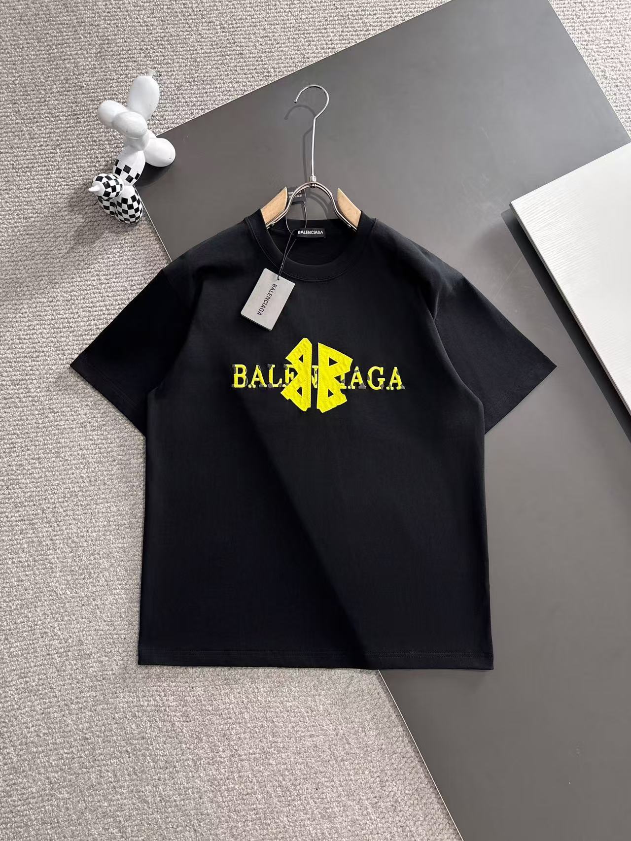 超激得の新品 バレンシアガリップ偽物 プリント 100％綿 短袖tシャツ ゆったり ブラック_1
