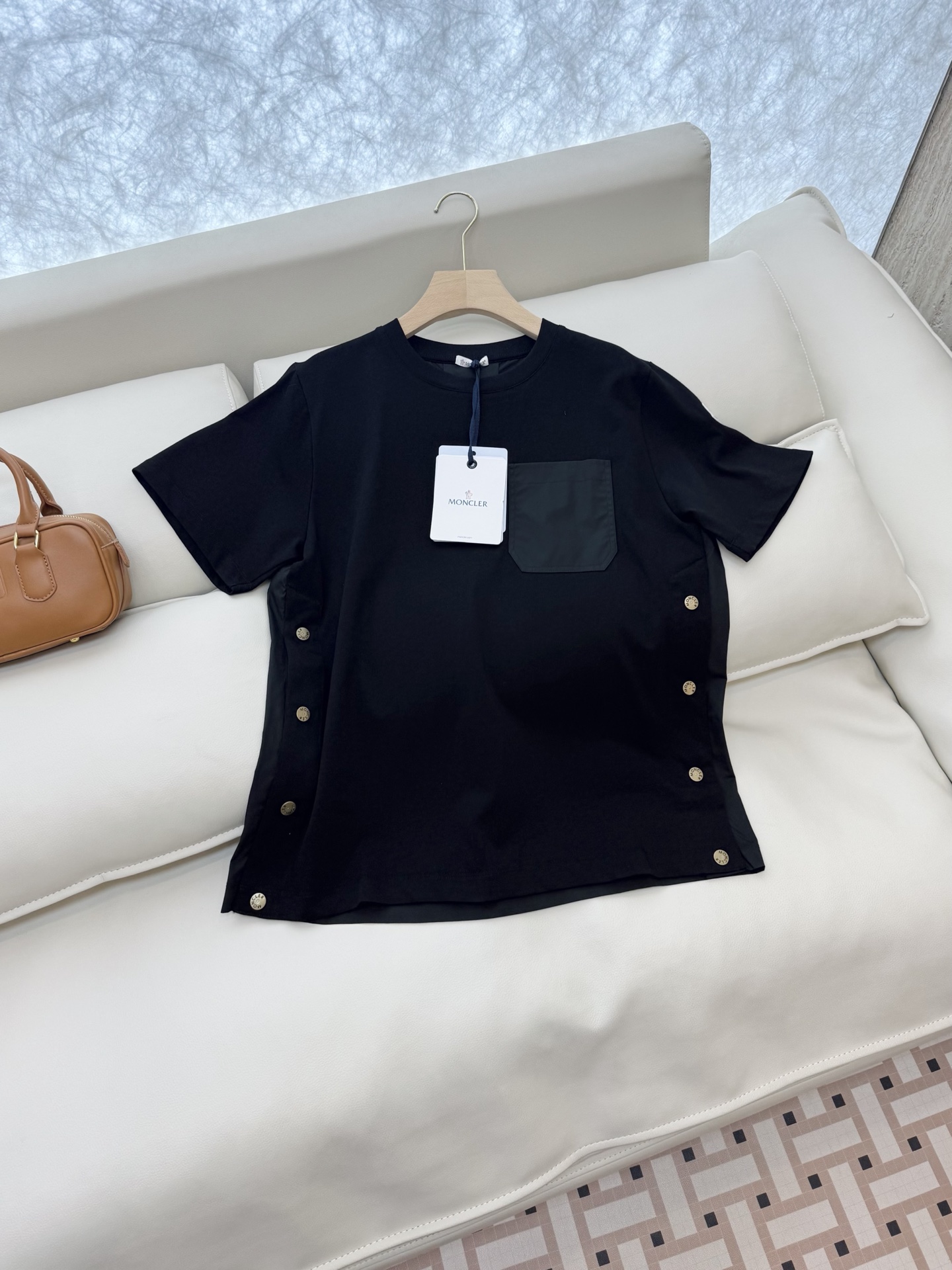 メンズ モンクレールtシャツ偽物 トップス 短袖 プリント 柔軟 綿100％ ブラック_2