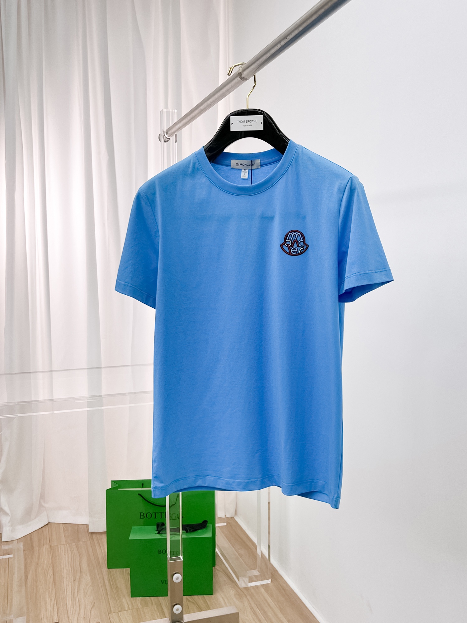 モンクレールtシャツコーデスーパーコピー ロゴプリント トップス 短袖 柔らかい 綿100％ ブルー_1