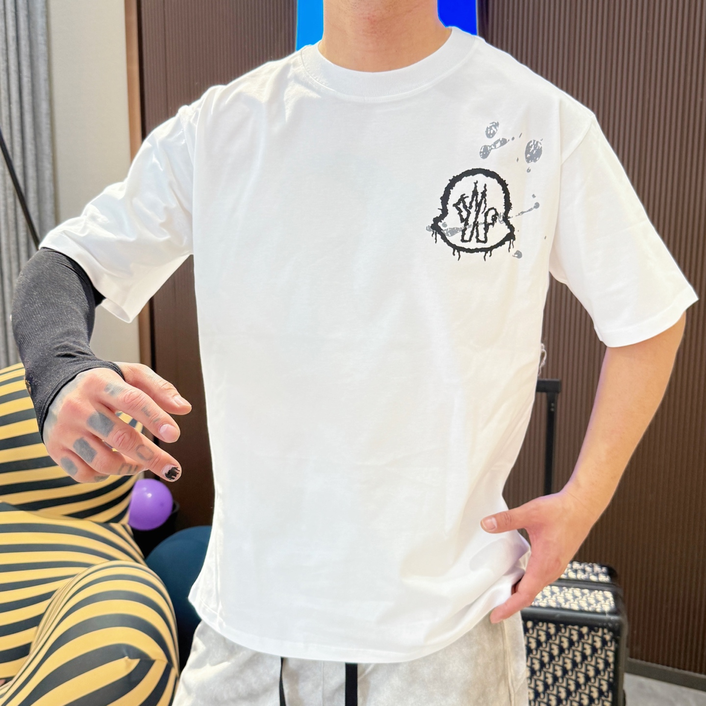 モンクレールtシャツ コーデ偽物 柔らかい 綿100％ プリント トップス 短袖 ホワイト_5