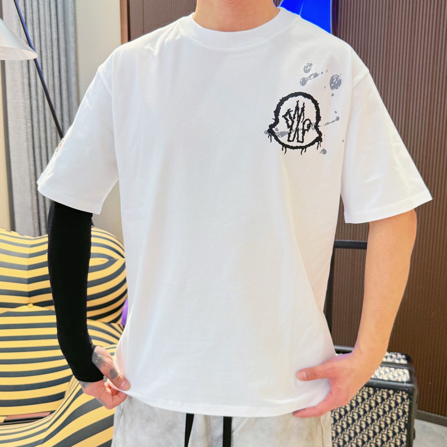 モンクレールtシャツ コーデ偽物 柔らかい 綿100％ プリント トップス 短袖 ホワイト_6