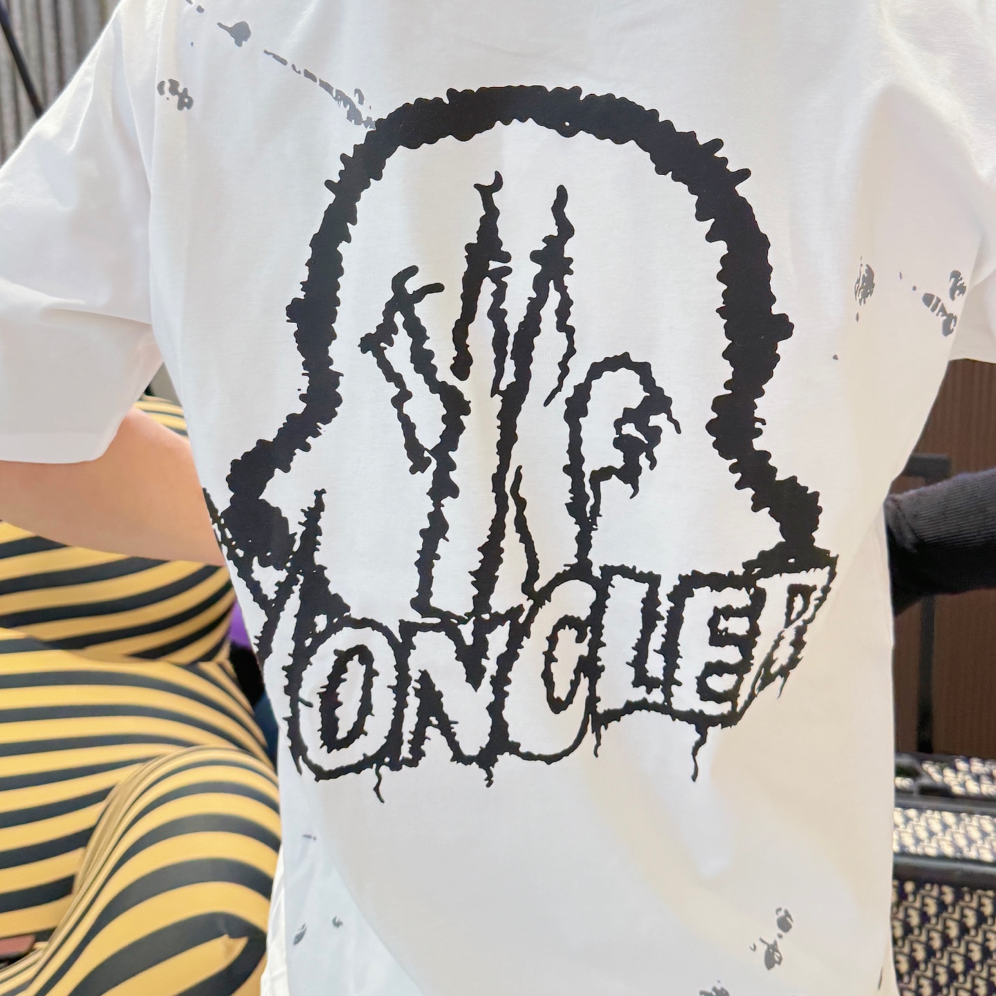 モンクレールtシャツ コーデ偽物 柔らかい 綿100％ プリント トップス 短袖 ホワイト_9
