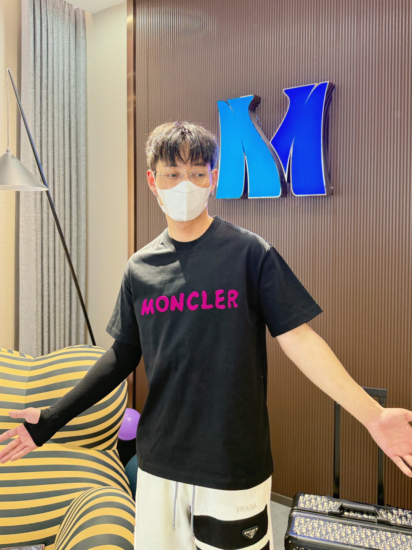 tシャツ モンクレール激安通販 なつ服 柔らかい 綿100％ プリント トップス 短袖 ブラック_2