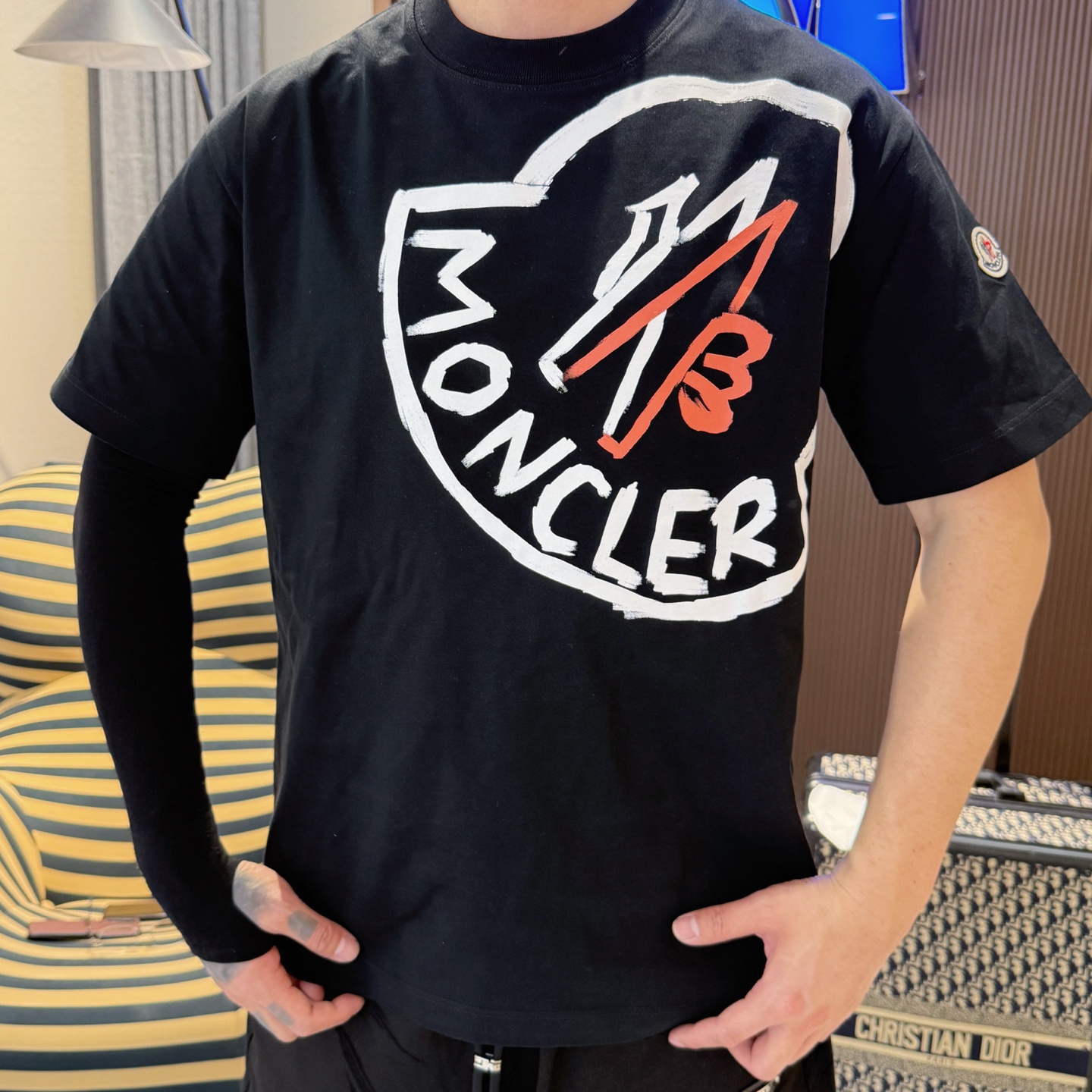 触り心地が良い モンクレールのtシャツコピー なつ服 柔らかい 綿100％ プリント トップス 短袖 ブラック_6
