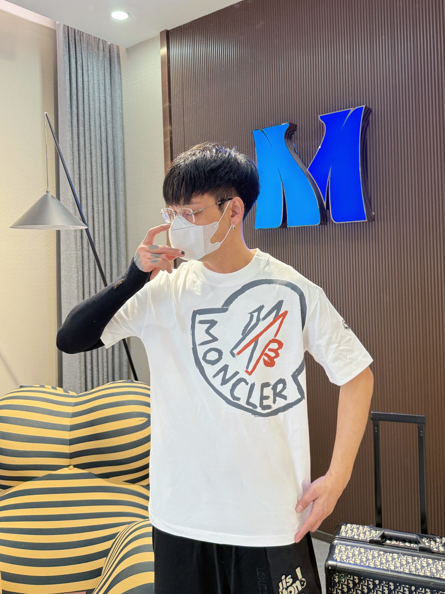 モンクレールメンズtシャツサイズ感スーパーコピー なつ服 柔らかい 綿100％ プリント トップス 短袖 ホワイト_3