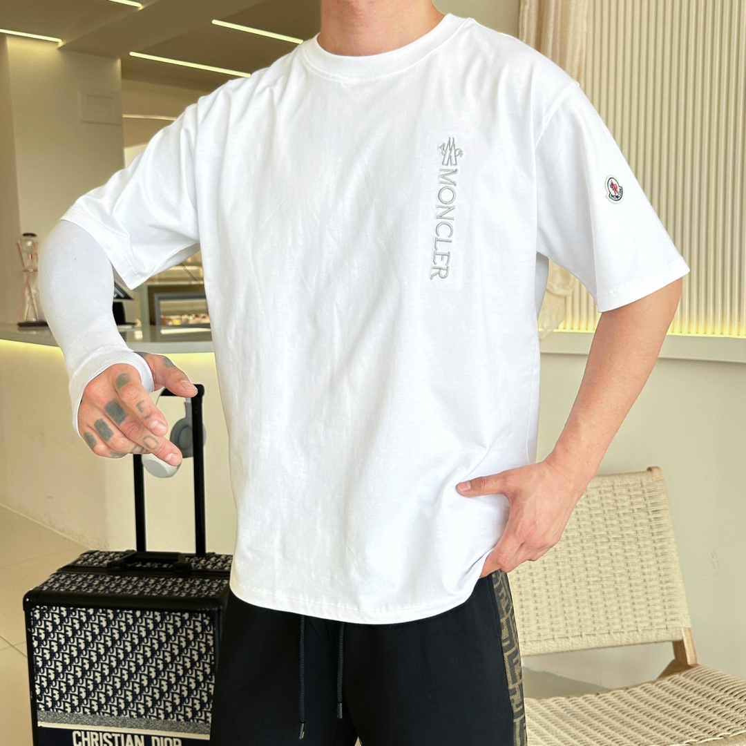 爆買いで大得価のモンクレール半袖tシャツコピー なつ服 綿100％ プリント トップス 短袖 ホワイト_6